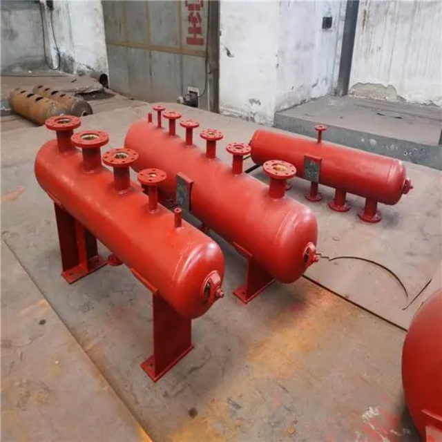 岳塘分集水器安装高度